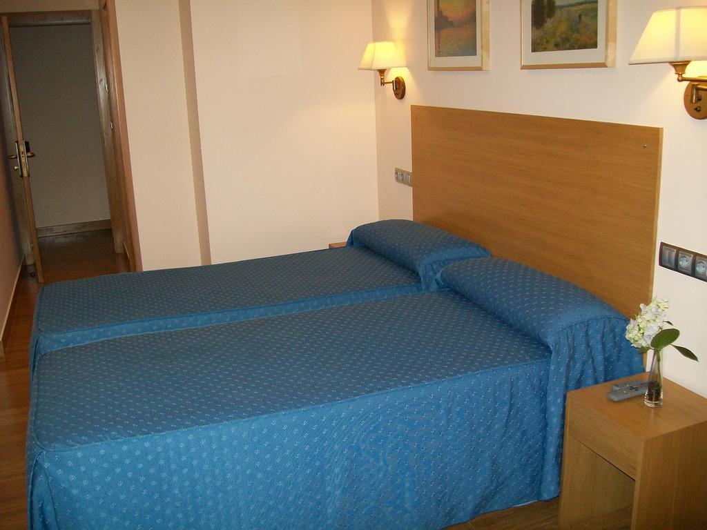 Hotel Sol De La Blanca Cudillero Exteriör bild
